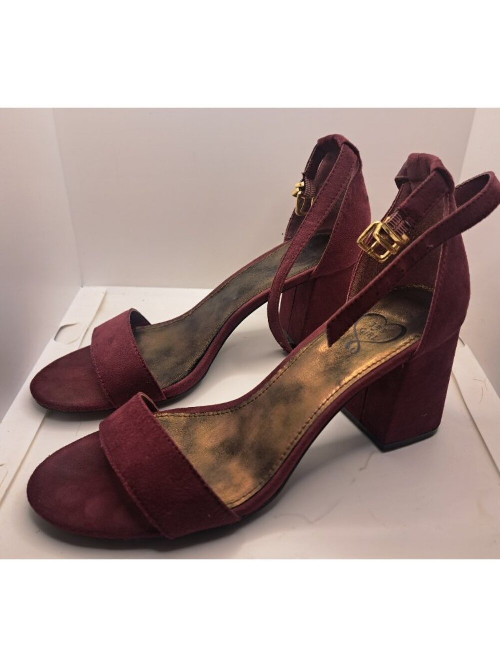 Women's 143 Girl Newsie Open Toe Chunk Heel Sandals Shoes Wine Burgundy 7.5 M